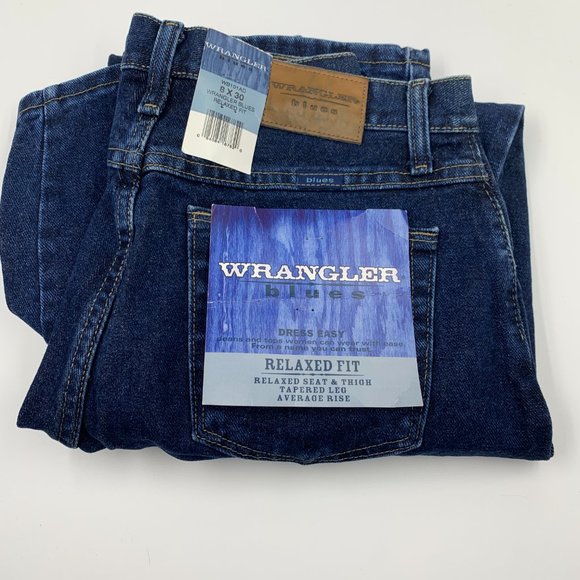 Women's Wrangler Relaxed Fit Jeans 👖— size 8 x 30 - Picture 6 of 8